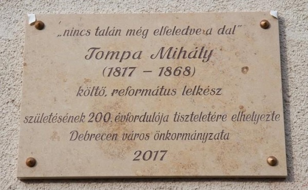 Emléktáblát kapott Debrecenben Tompa Mihály költő, református lelkész
