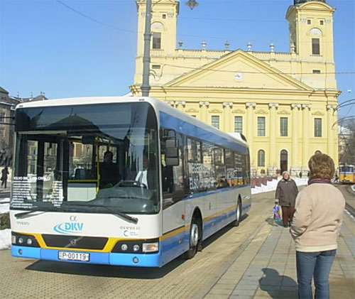 Átvette a debreceni buszközlekedést a Volántól a DKV