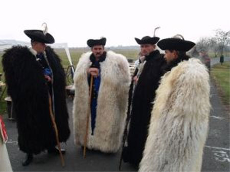Hortobágyi pásztorok a Pásztor advent ünnepségen Hortobágyi pásztorok a Pásztor advent ünnepségen