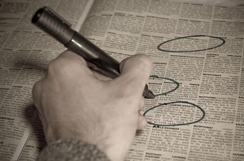 Munkanélküliség Nő a munkanélküliség, de az álláshelyek csökkennek