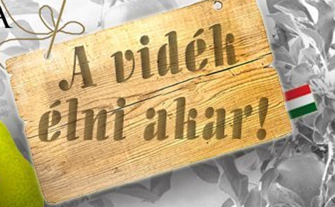 Társadalmi vita a 10 éves vidékstratégiáról Püspökladányban Fazekas Sándorral