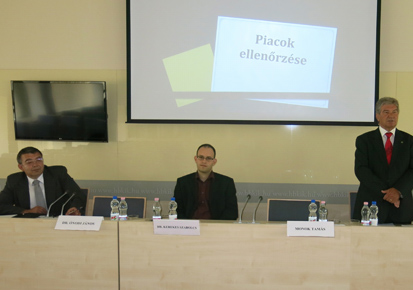 Fogyasztóvédelmi tájékoztatót szervezett a Hajdú-Bihar Megyei Kereskedelmi és Iparkamara