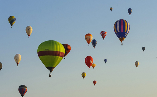 Debrecenben zajlik a 19. Hőlégballon Európa-bajnokság