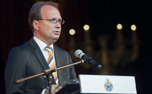 Debrecenben beszélt Hoppál Péter a színházak támogatásáról
