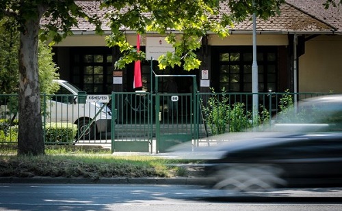 Átadták a Debreceni Terápiás Ház felújított részlegeit