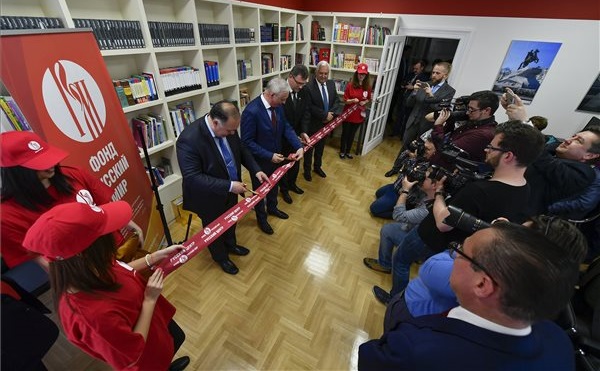 Átadták Magyarország harmadik orosz központját a Debreceni Egyetemen
