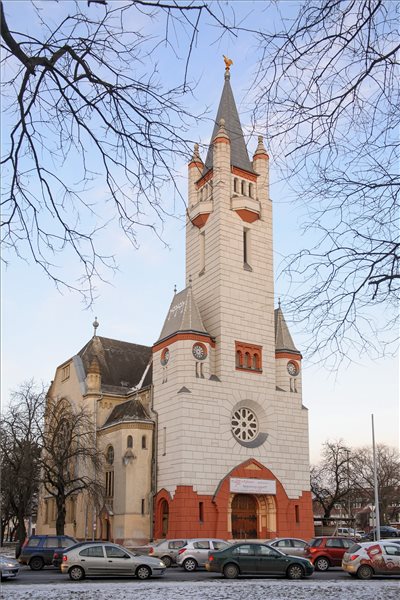 Debrecen-Árpád téri Református Egyházközség temploma
