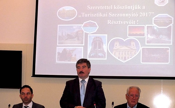 Turisztikai szezonnyitót tartott a Hajdú-Bihar Megyei Kereskedelmi és Iparkamara: vendégszeretőnek kell lenni