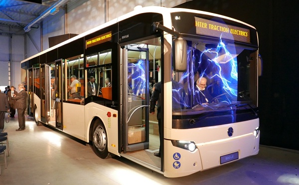 Forgalomba állhatnak az új Mercedes-buszok Debrecenben