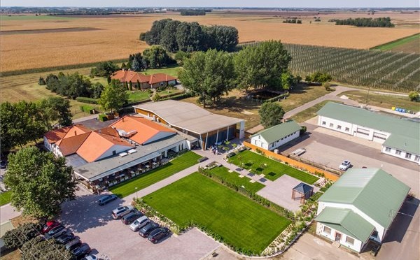 Derecskei lett Magyarország legszebb birtoka