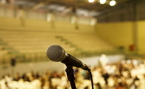 Nagyon modern lesz a hajdúszoboszlói multifunkciós rendezvényközpont 