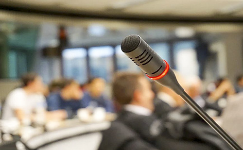 Okoseszközökről tanácskoztak a Debreceni Egyetemen