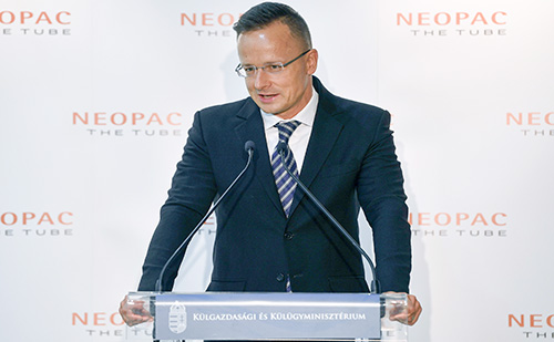 Újabb gyártósorral bővült a Hoffman Neopac Kft Debrecenben