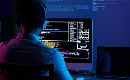 Vezetéstámogató és automatizáló rendszerek fejlesztését végzik majd Debrecenben