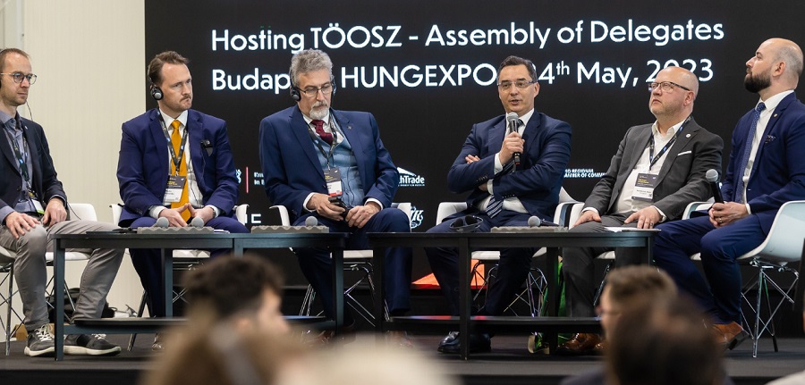 Debrecen is mesélt az okos településfejlesztésről a cseh-magyar fórumon