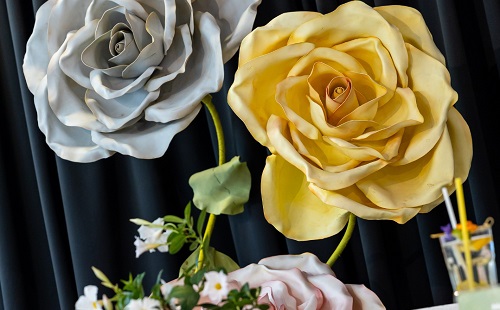 Még elektromos meghajtású virágkocsi is lesz a Debreceni Virágkarneválon