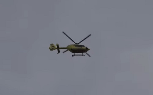 Mentőhelikopter jött - Gyerekek is megsérültek egy felborult autóban Hajdúnánásnál