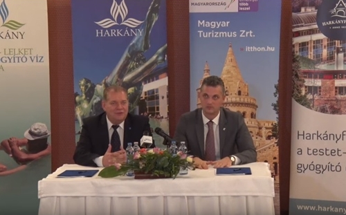 Czeglédi Gyula stratégiai szerződést írt alá
